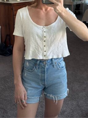 American Eagle top